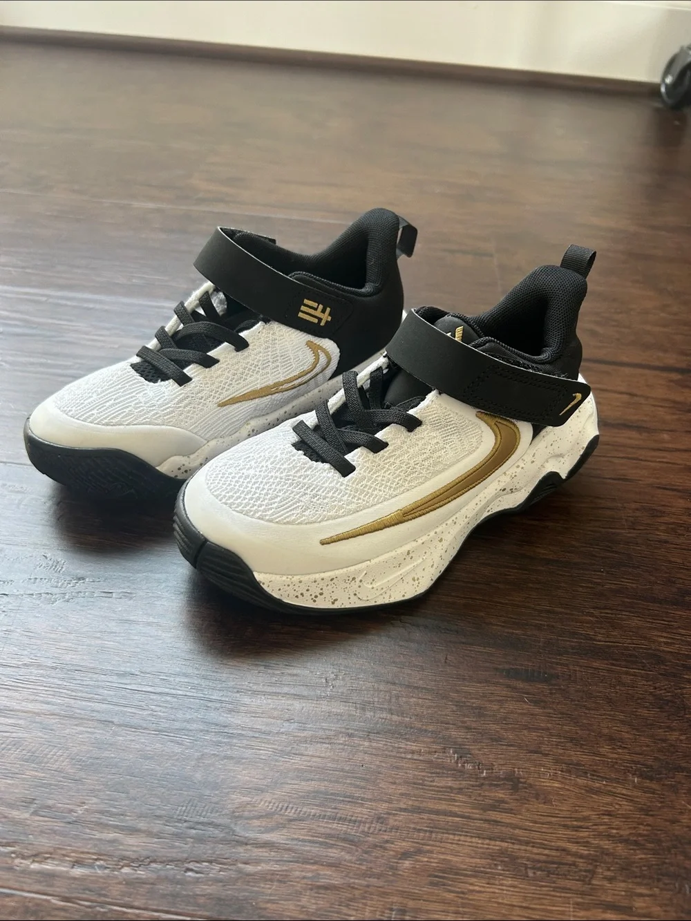 Nike Boys Basketball Shoes